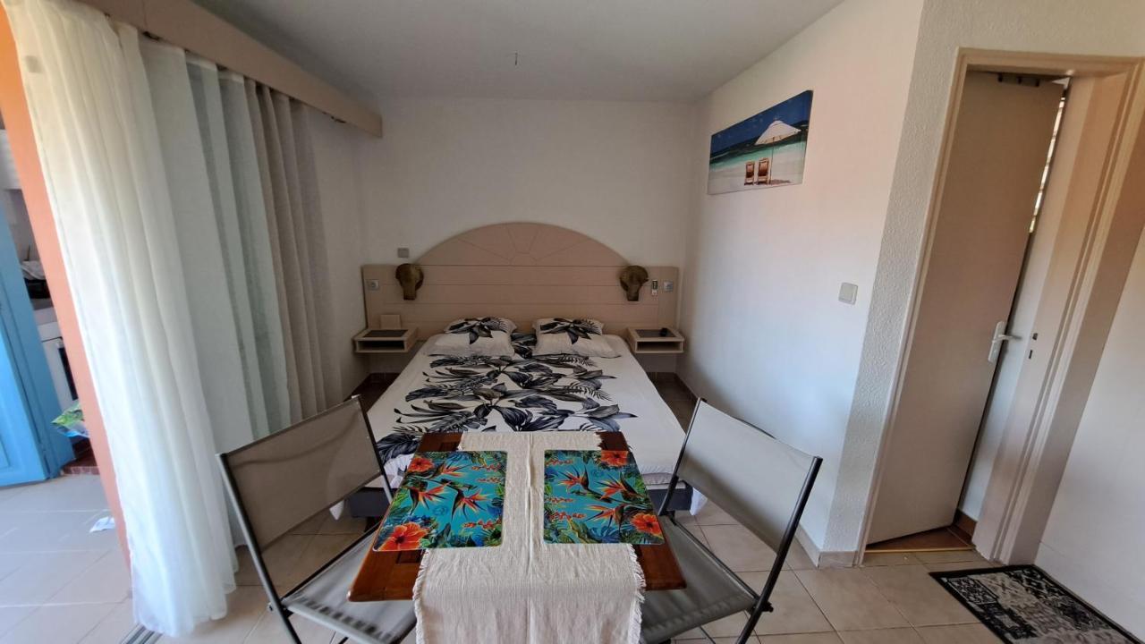 סנטה-אנה Studio Plage De L'Anse Caritan מראה חיצוני תמונה